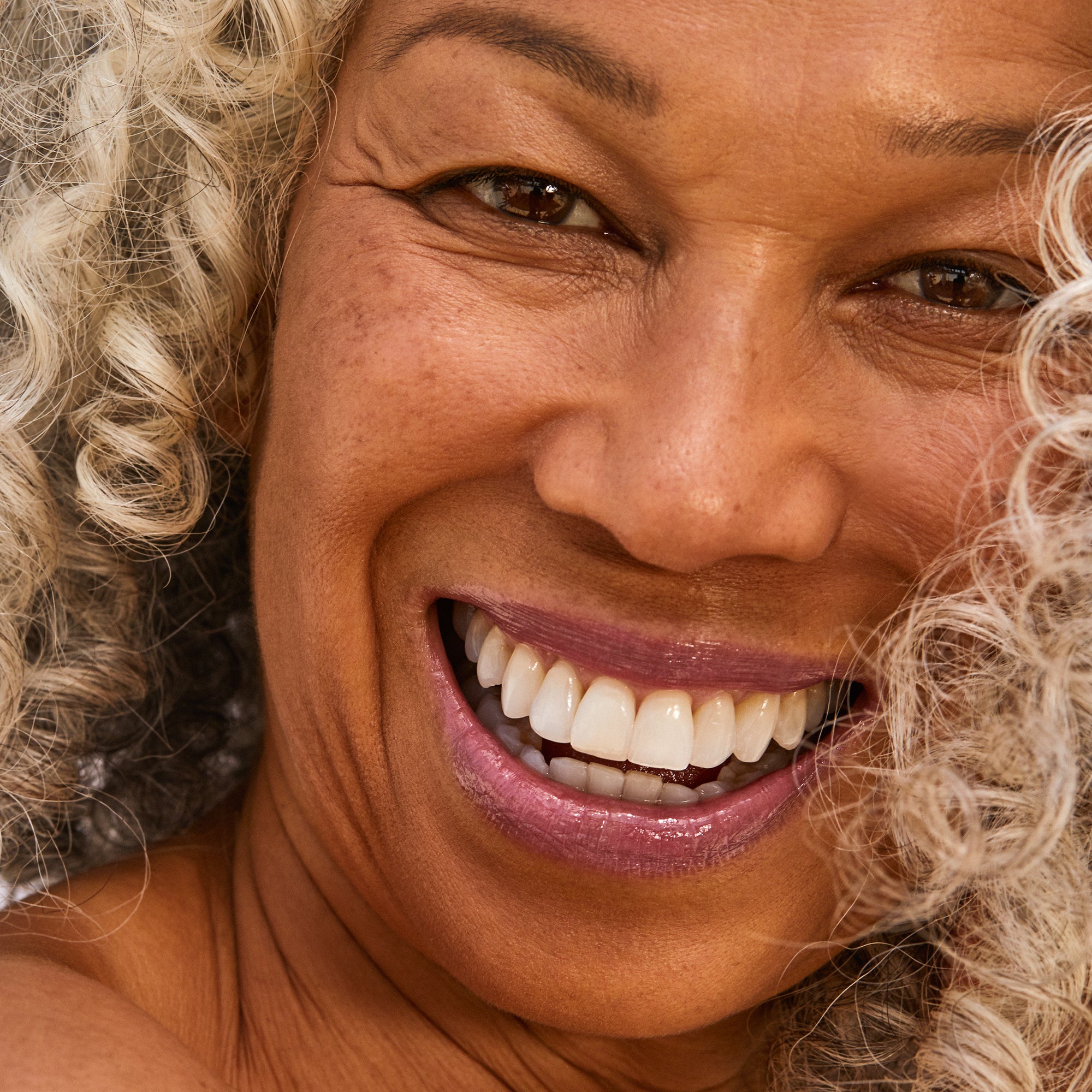 Balmy Gloss Tinted Lip Oil Lip Oil